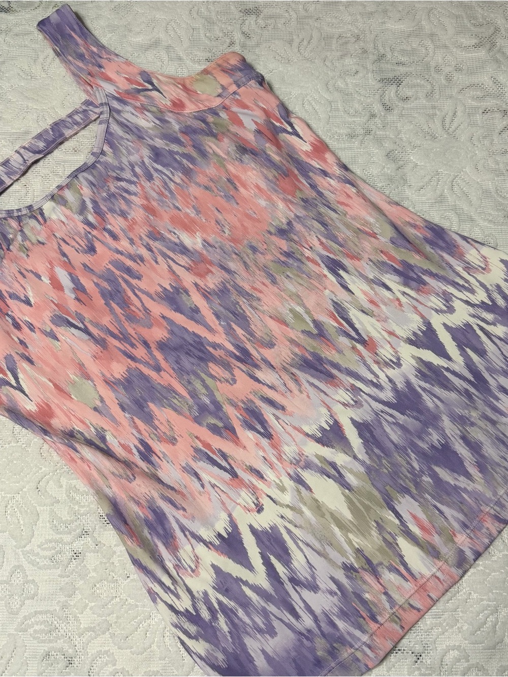 Women’s Aspire Abstract Athletic Yoga Racerback Tank Top in pink’s & purple Med